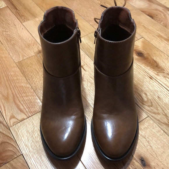 Olivia Miller Booties - Picture 9 of 11